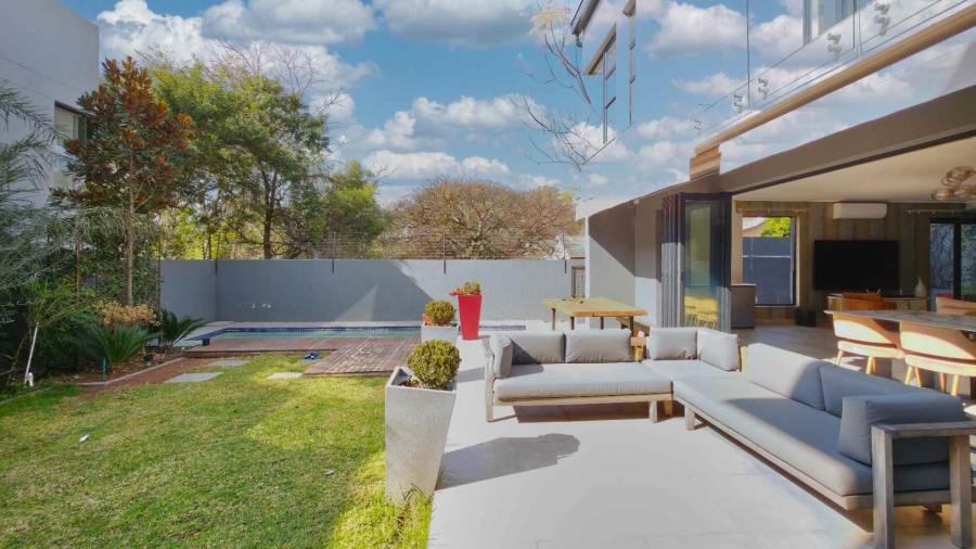 4 Bedroom Property for Sale in Sandown Gauteng