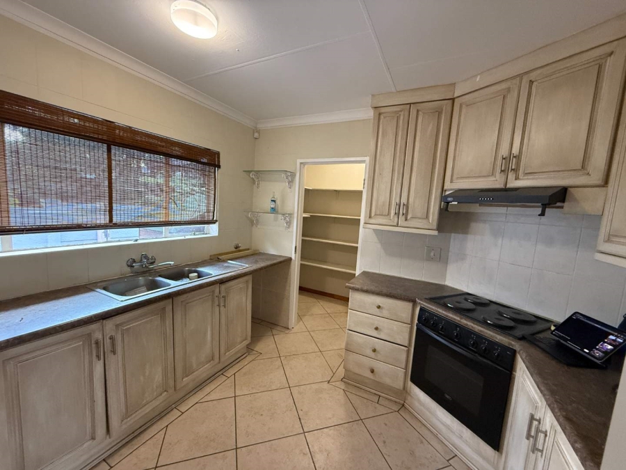To Let 3 Bedroom Property for Rent in Sundowner Gauteng