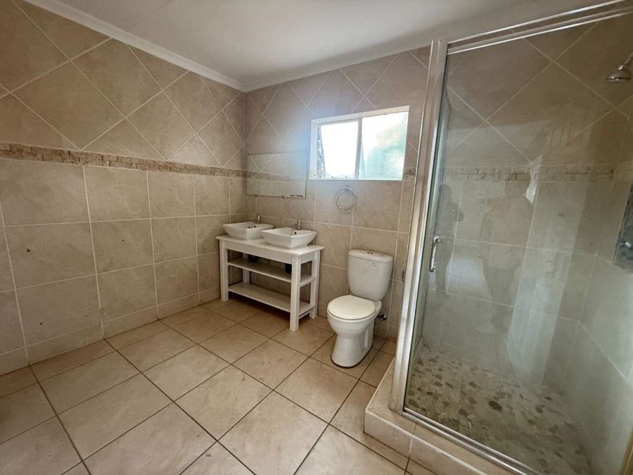 To Let 3 Bedroom Property for Rent in Sundowner Gauteng