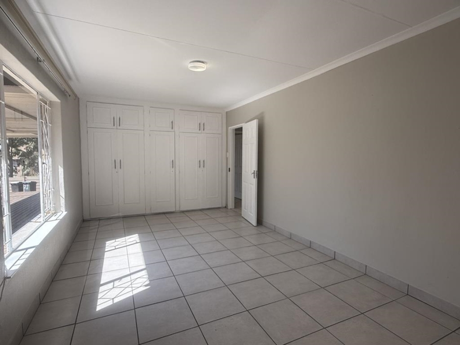 3 Bedroom Property for Sale in Sundowner Gauteng