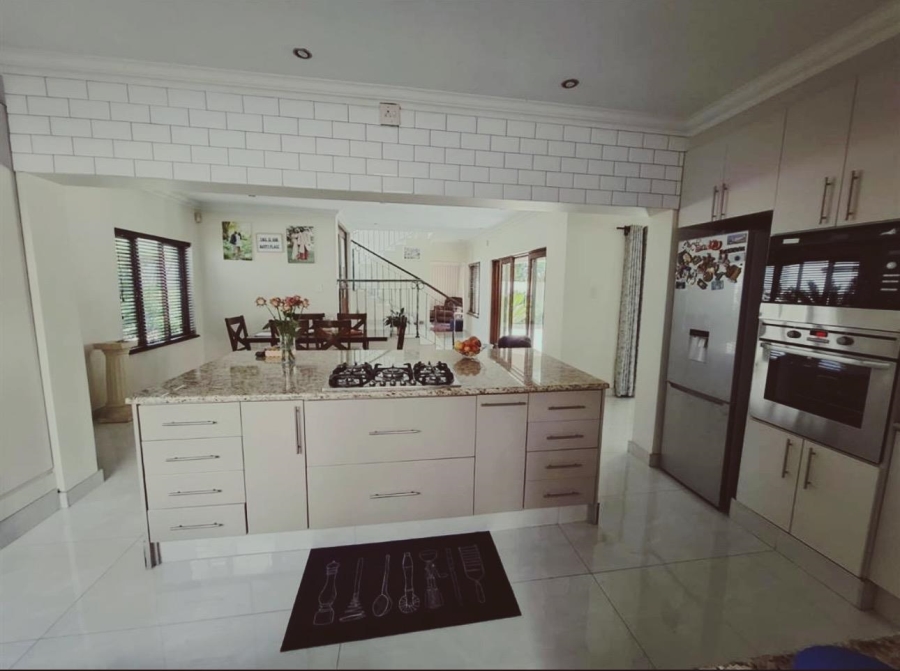 To Let 4 Bedroom Property for Rent in Fourways Gauteng