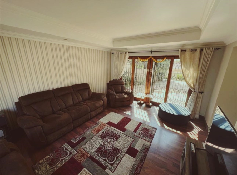To Let 4 Bedroom Property for Rent in Fourways Gauteng