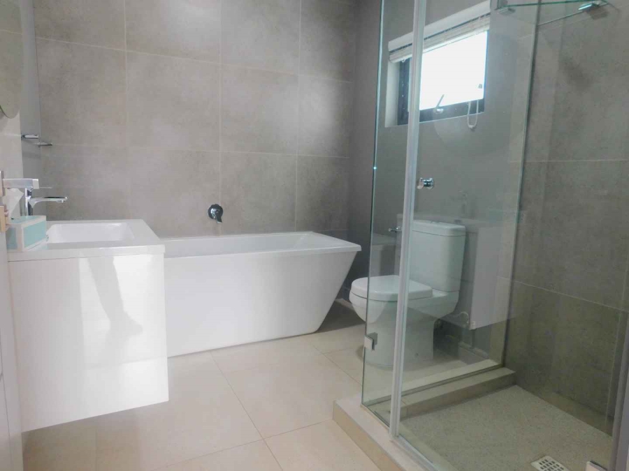 To Let 3 Bedroom Property for Rent in Bryanston Gauteng
