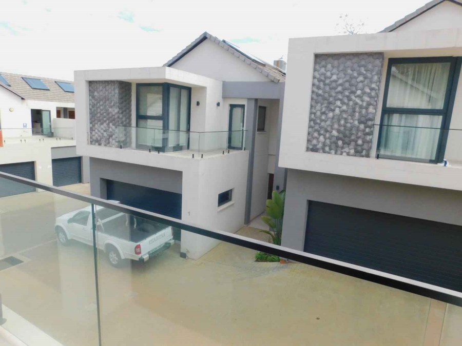To Let 3 Bedroom Property for Rent in Bryanston Gauteng