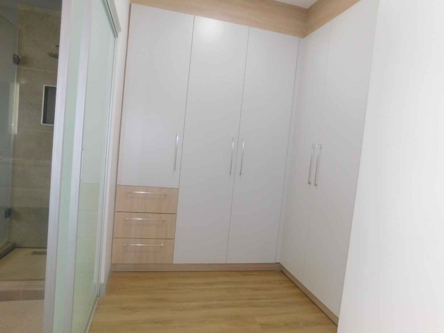 To Let 3 Bedroom Property for Rent in Bryanston Gauteng