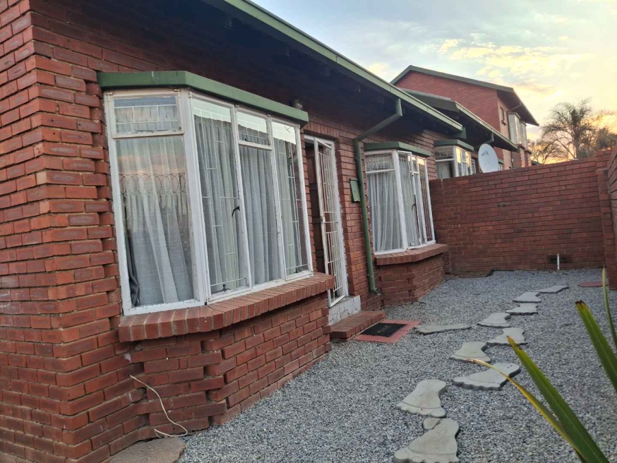 2 Bedroom Property for Sale in Kempton Park Gauteng