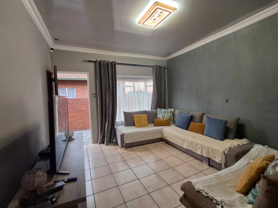 2 Bedroom Property for Sale in Kempton Park Gauteng
