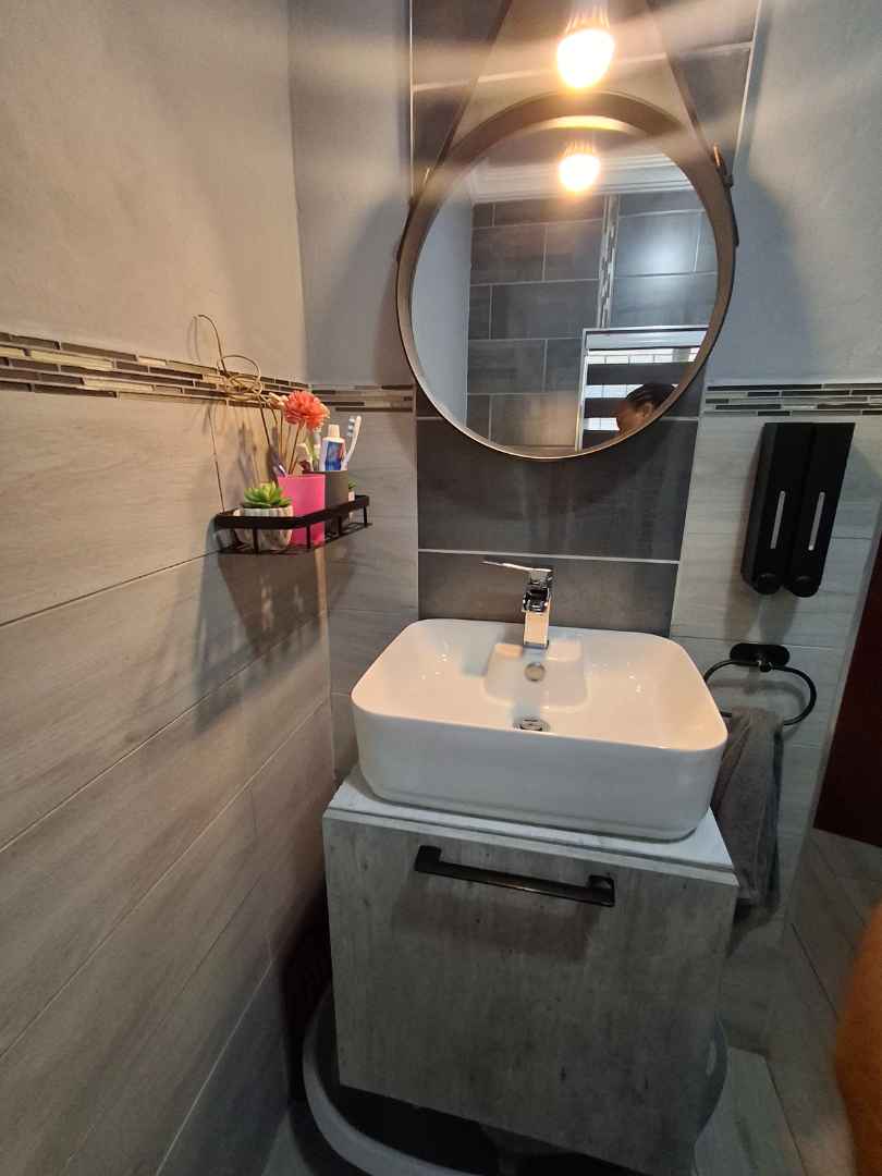 2 Bedroom Property for Sale in Kempton Park Gauteng