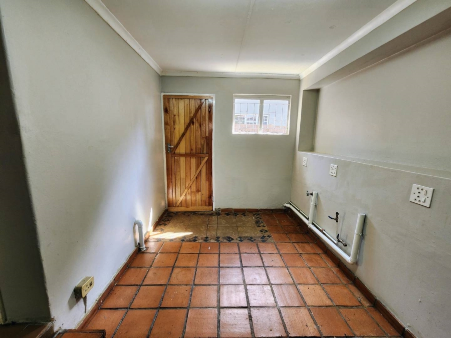 4 Bedroom Property for Sale in Sinoville Gauteng