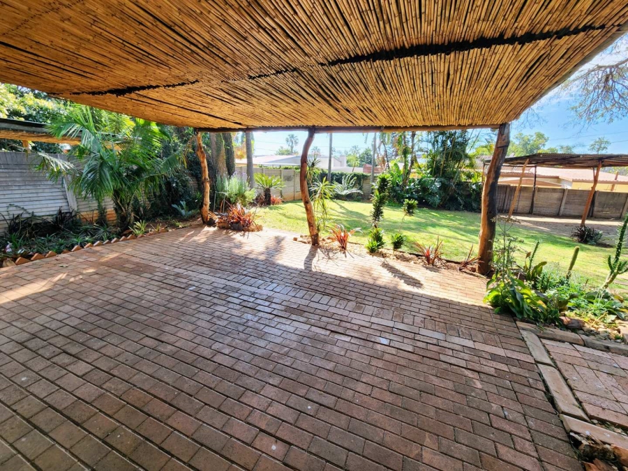 4 Bedroom Property for Sale in Sinoville Gauteng