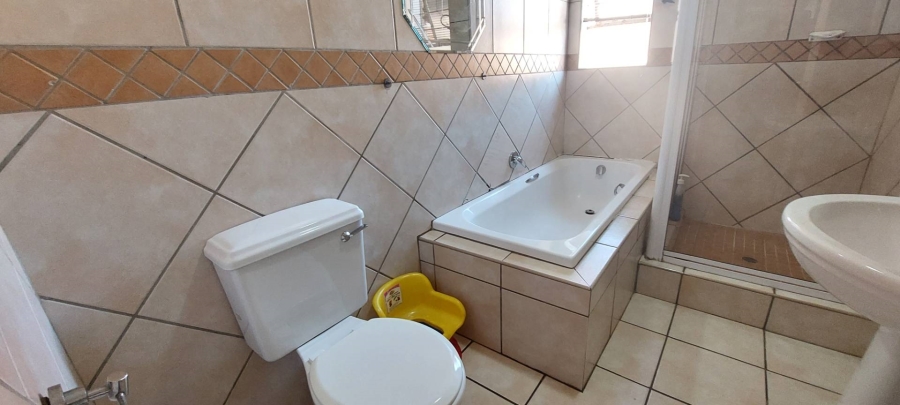 3 Bedroom Property for Sale in Elandshaven Gauteng