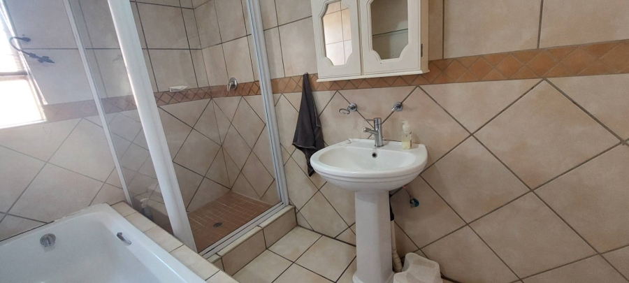3 Bedroom Property for Sale in Elandshaven Gauteng