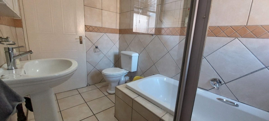 3 Bedroom Property for Sale in Elandshaven Gauteng
