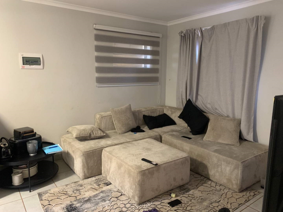 2 Bedroom Property for Sale in Protea Glen Gauteng