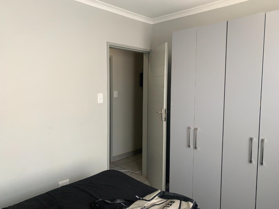 2 Bedroom Property for Sale in Protea Glen Gauteng