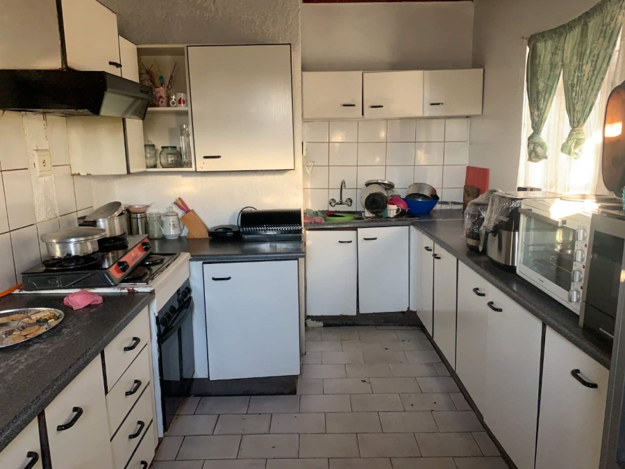 2 Bedroom Property for Sale in South Hills Gauteng