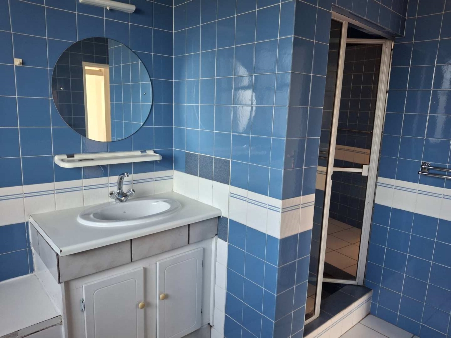 To Let 3 Bedroom Property for Rent in Illovo Gauteng
