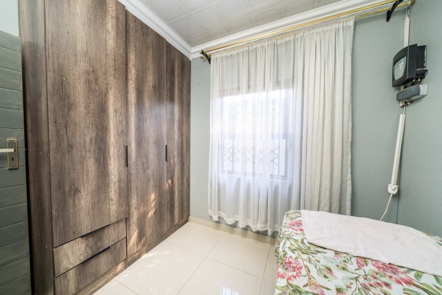 4 Bedroom Property for Sale in Windmill Park Gauteng