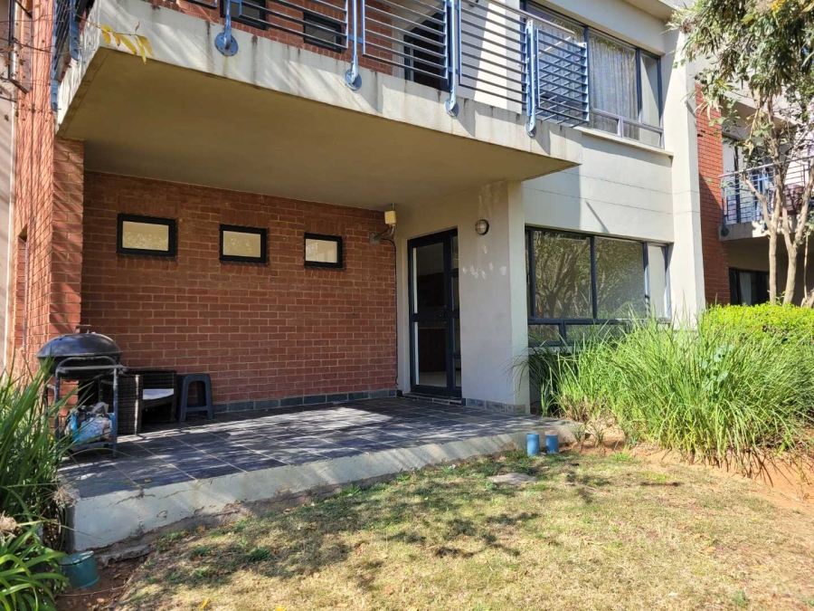 To Let 2 Bedroom Property for Rent in Jackal Creek Golf Estate Gauteng