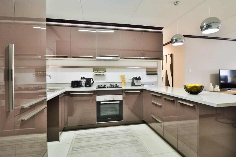 To Let 3 Bedroom Property for Rent in Broadacres Gauteng