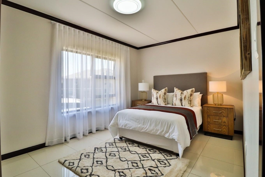 To Let 3 Bedroom Property for Rent in Broadacres Gauteng