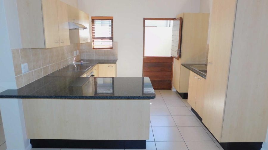 To Let 2 Bedroom Property for Rent in Bryanston Gauteng