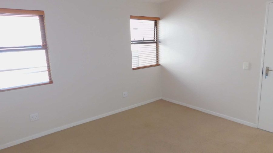 To Let 2 Bedroom Property for Rent in Bryanston Gauteng