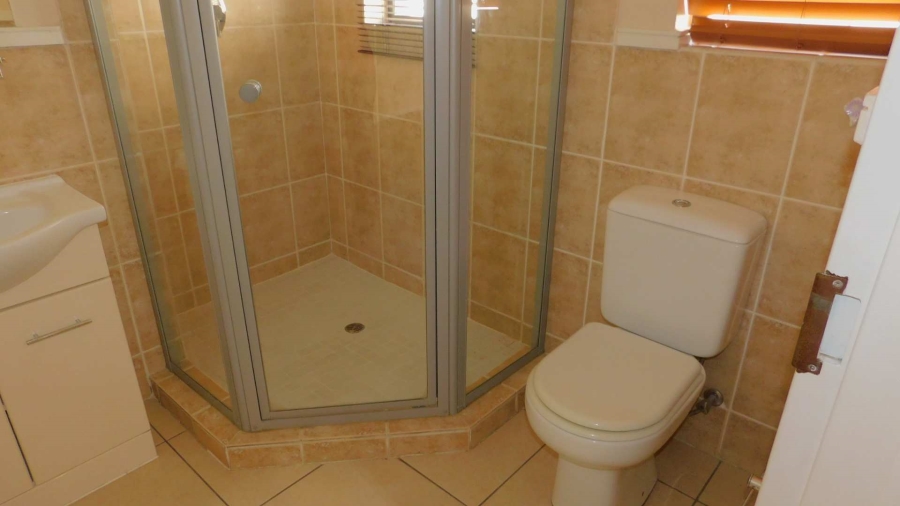 To Let 2 Bedroom Property for Rent in Bryanston Gauteng