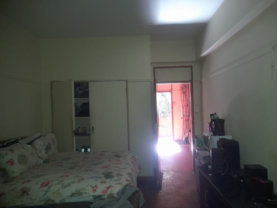 1 Bedroom Property for Sale in Yeoville Gauteng