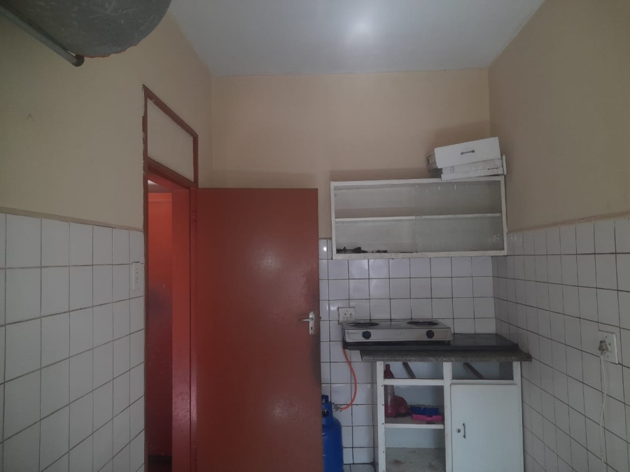 1 Bedroom Property for Sale in Yeoville Gauteng