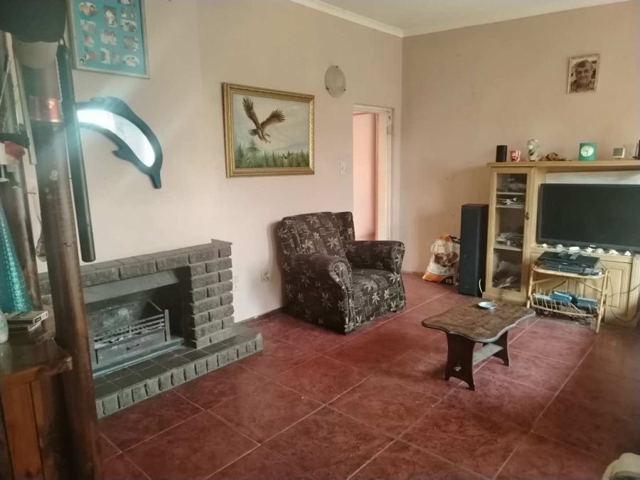 3 Bedroom Property for Sale in Glen Marais Gauteng