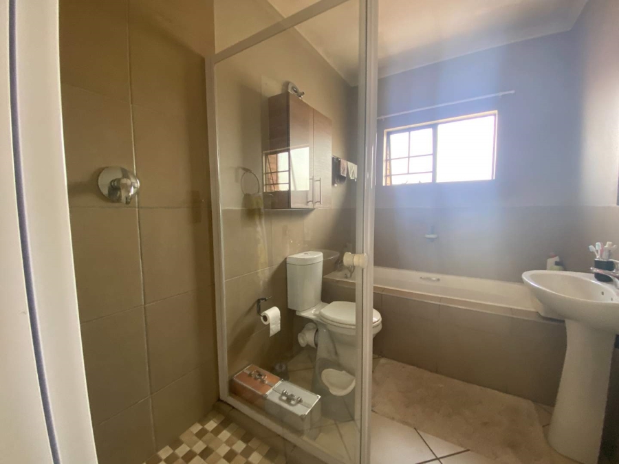 2 Bedroom Property for Sale in Sagewood Gauteng