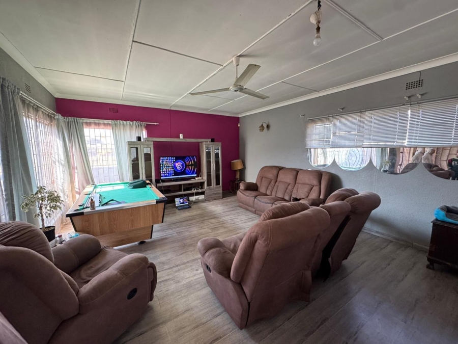 4 Bedroom Property for Sale in Krugersdorp West Gauteng