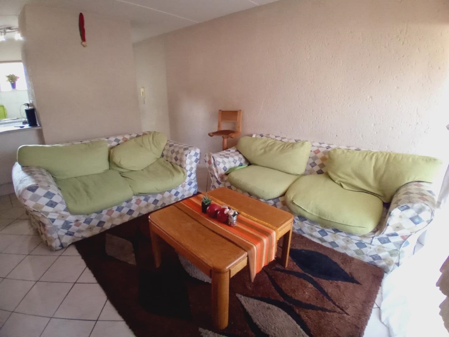 2 Bedroom Property for Sale in Winchester Hills Ext 3 Gauteng