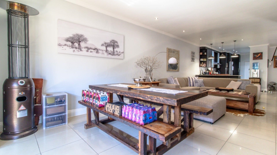 4 Bedroom Property for Sale in New Redruth Gauteng