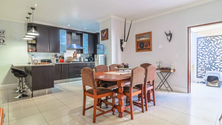 4 Bedroom Property for Sale in New Redruth Gauteng