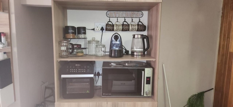 3 Bedroom Property for Sale in Verwoerdpark Gauteng