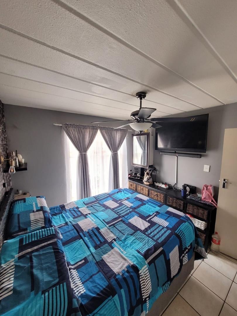 3 Bedroom Property for Sale in Verwoerdpark Gauteng