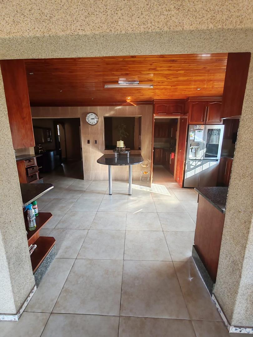 4 Bedroom Property for Sale in The Reeds Gauteng