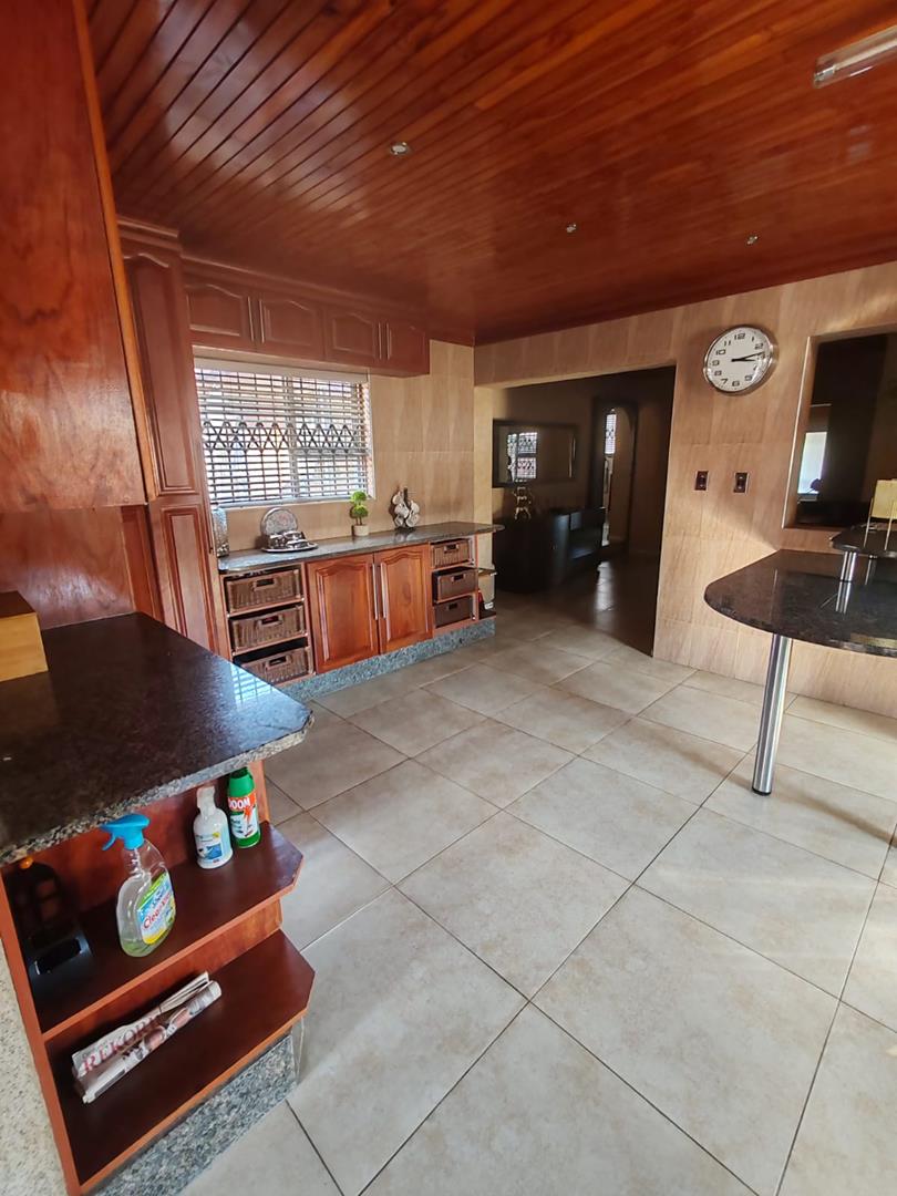 4 Bedroom Property for Sale in The Reeds Gauteng