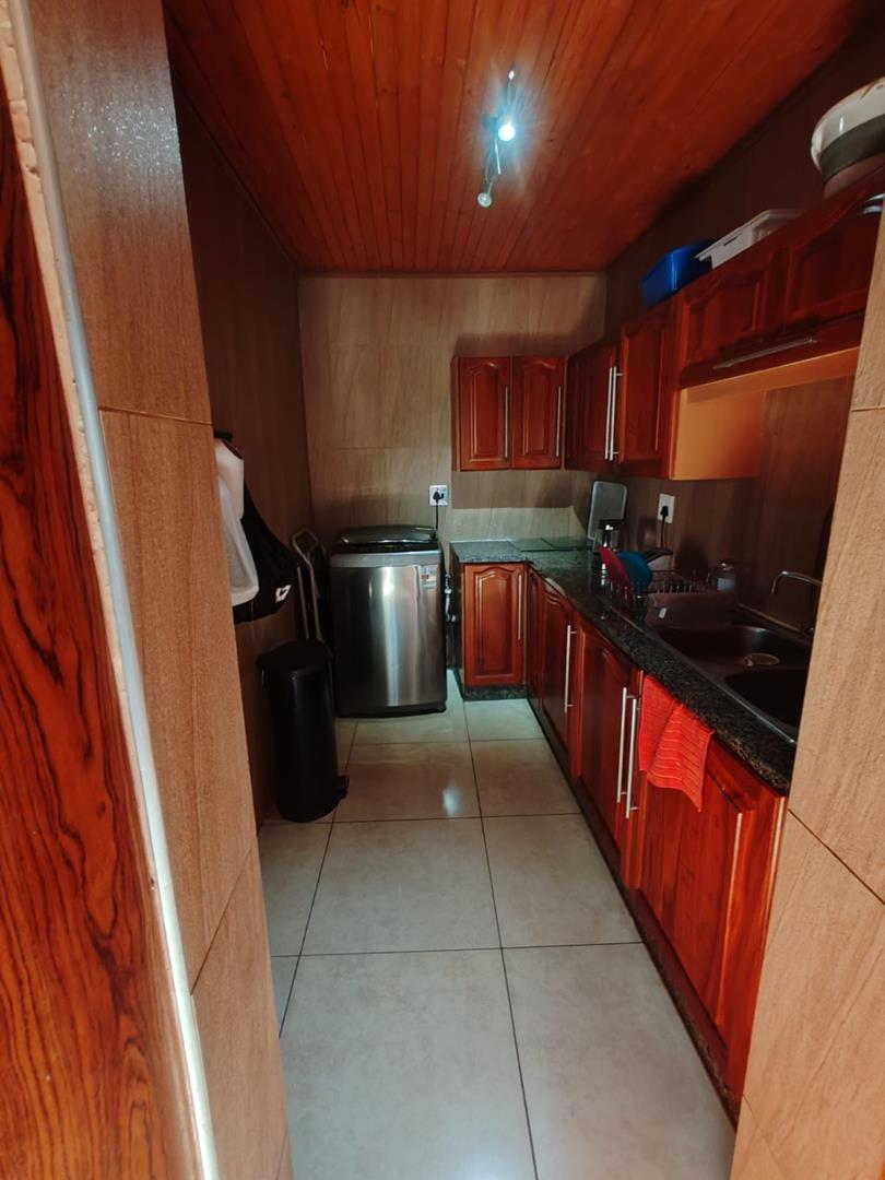 4 Bedroom Property for Sale in The Reeds Gauteng