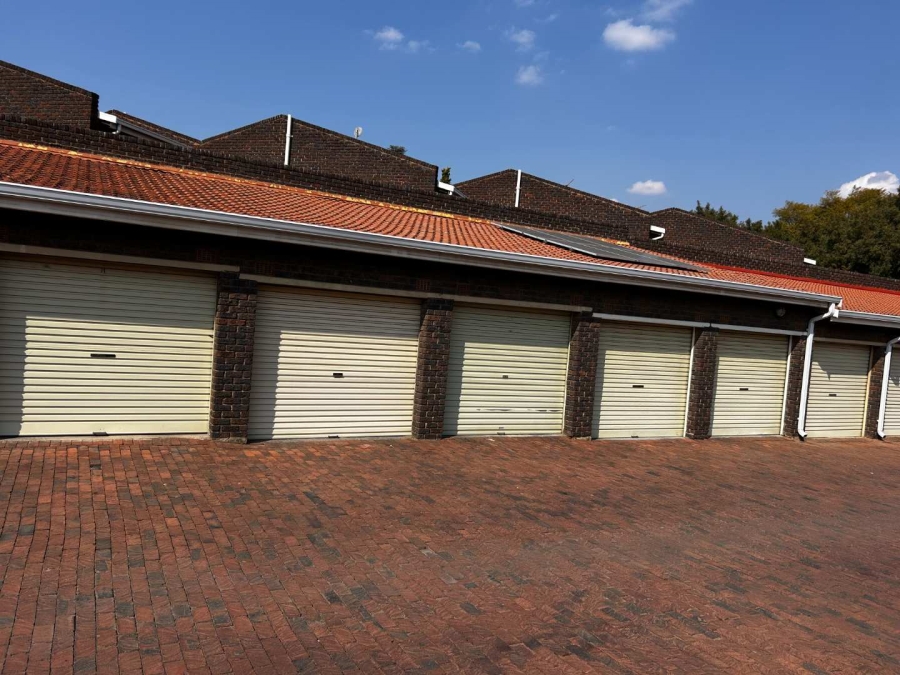 3 Bedroom Property for Sale in Brackenhurst Gauteng
