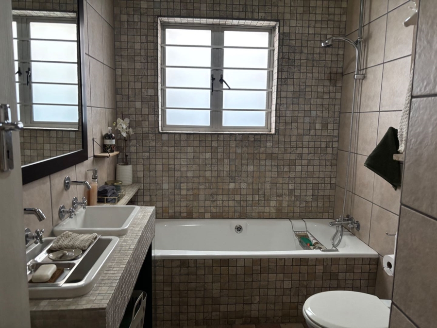 3 Bedroom Property for Sale in Rietondale Gauteng