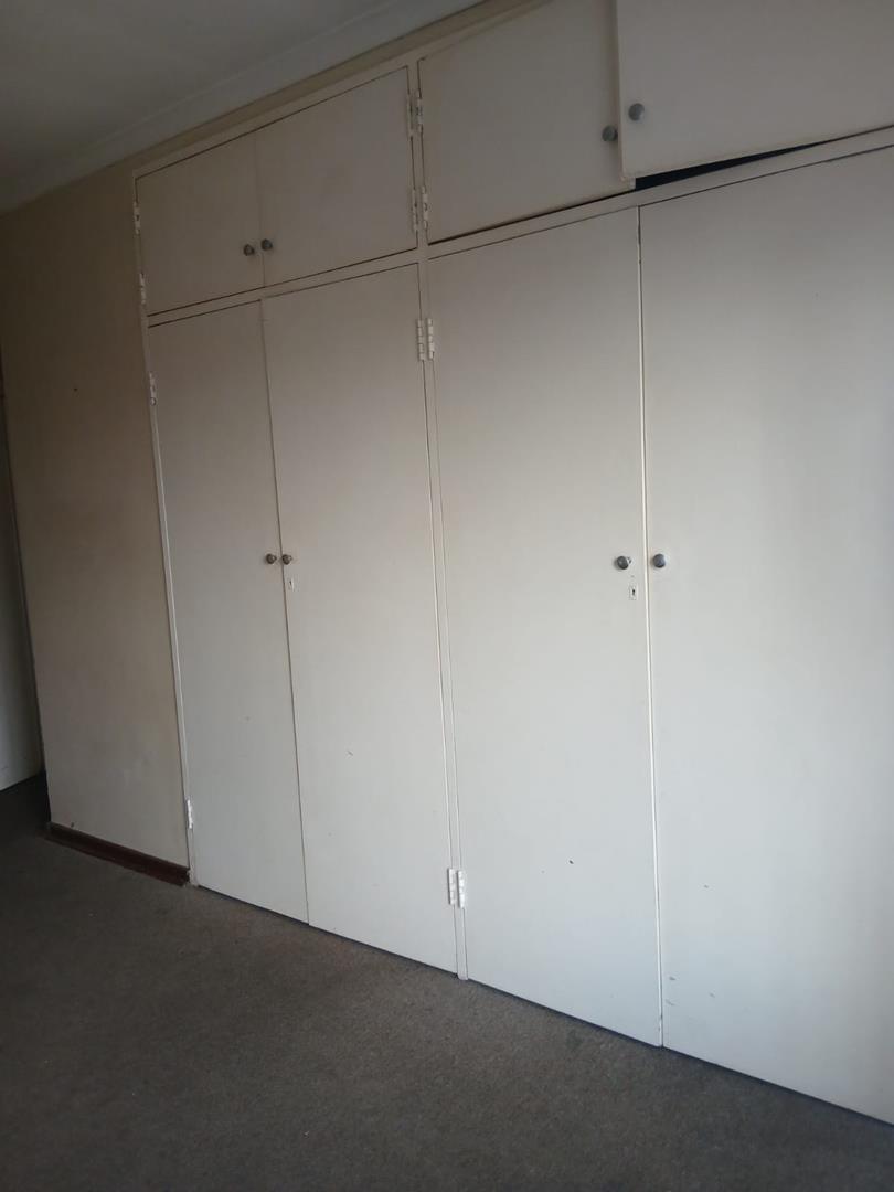 1 Bedroom Property for Sale in Dersley Gauteng