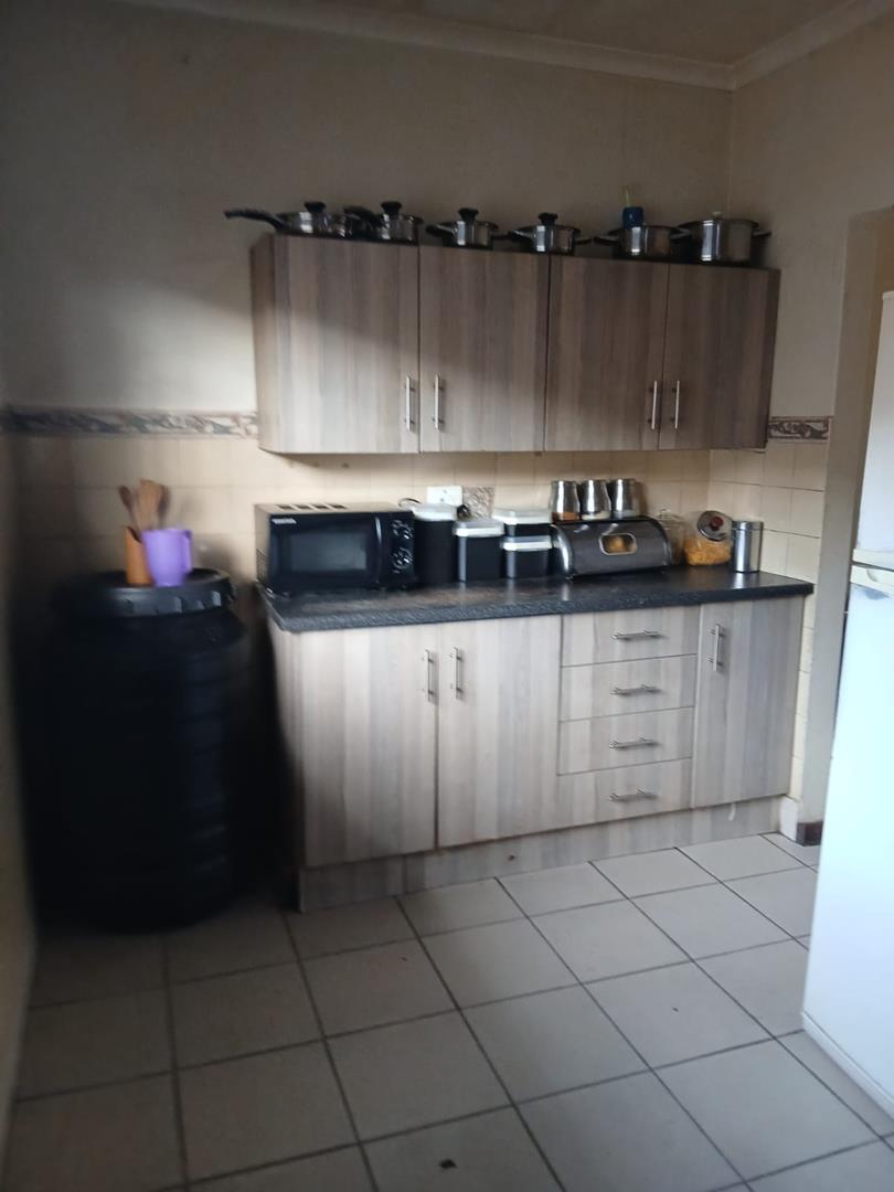 1 Bedroom Property for Sale in Dersley Gauteng