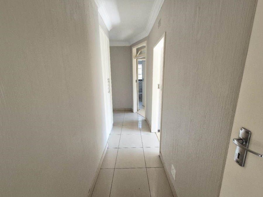 3 Bedroom Property for Sale in Corlett Gardens Gauteng