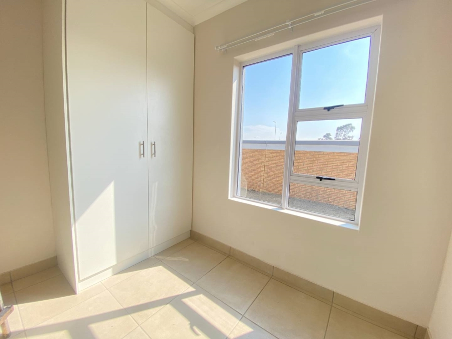 2 Bedroom Property for Sale in Buhle Park Gauteng