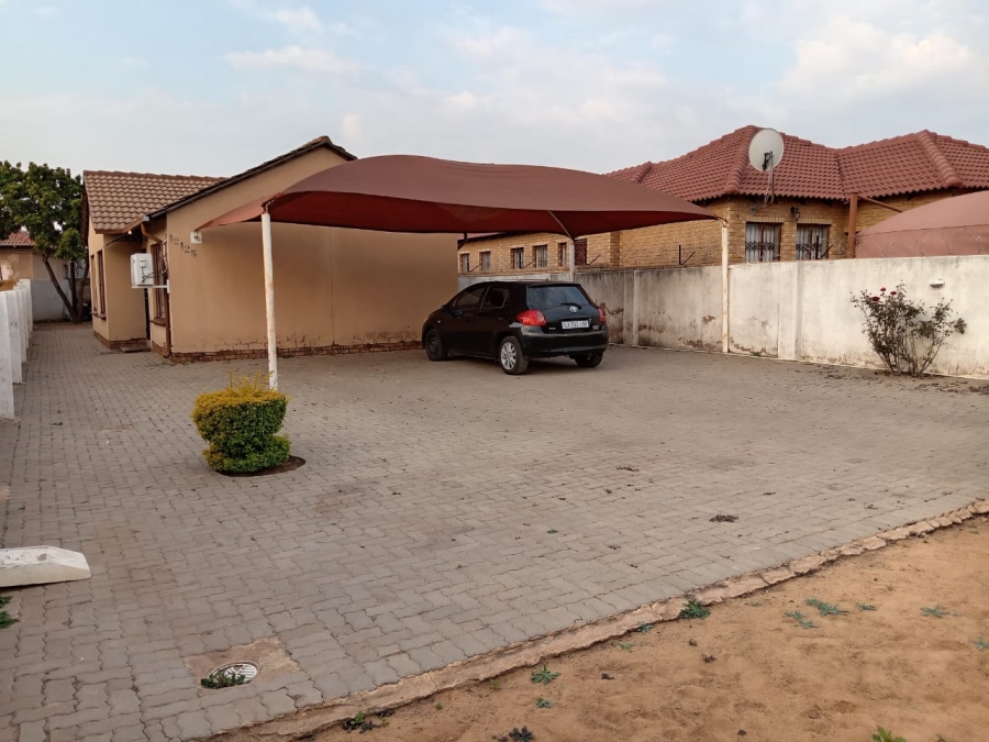 3 Bedroom Property for Sale in Mabopane Unit X Gauteng