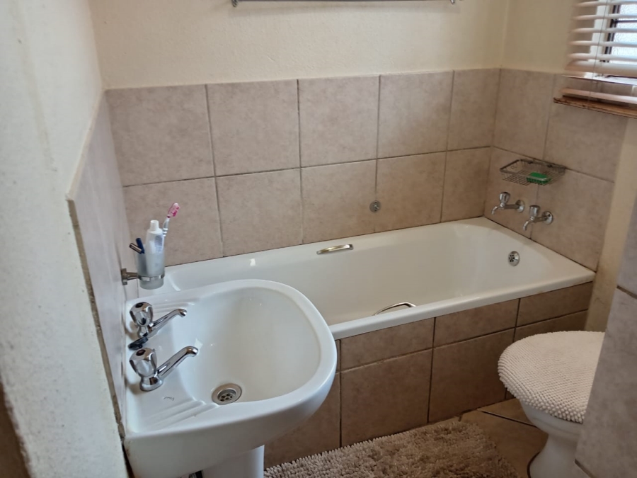 3 Bedroom Property for Sale in Mabopane Unit X Gauteng