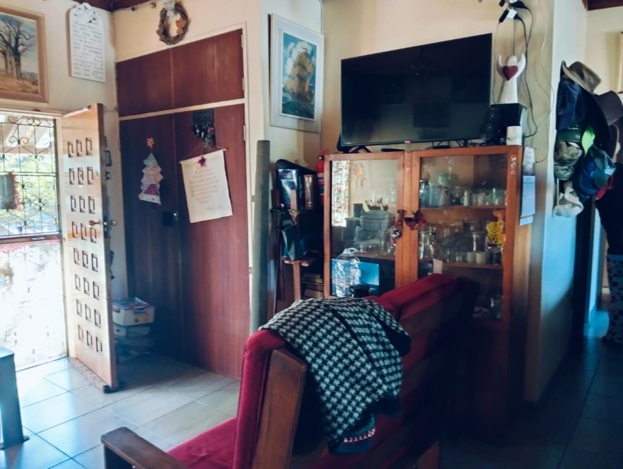 6 Bedroom Property for Sale in Glen Austin Gauteng